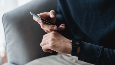 Ako jednoducho spárovať inteligentné hodinky s mobilným telefónom?