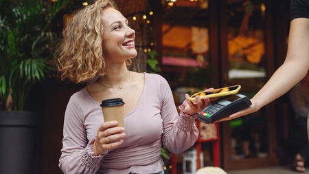 Ako platiť mobilným telefónom (s NFC aj bez neho)?