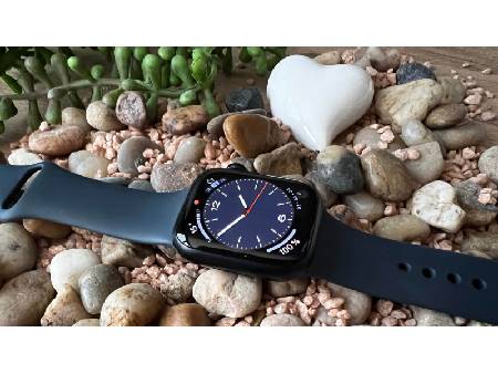 Apple Watch 8 okosóra (Teszt)