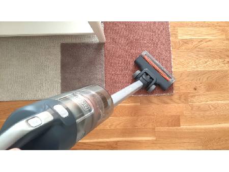 Tyčový vysavač BLACK+DECKER POWERSERIES+ BHFEA18D1 (Recenze)
