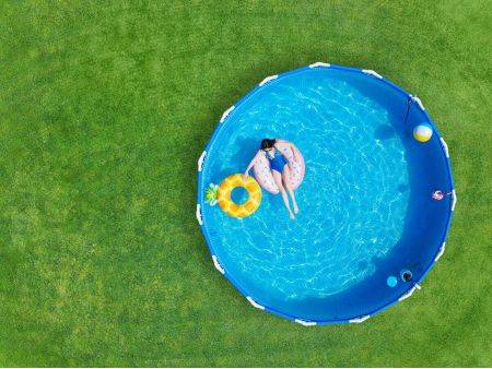 SPA în propria grădină: Piscine, jacuzzi și accesorii de top