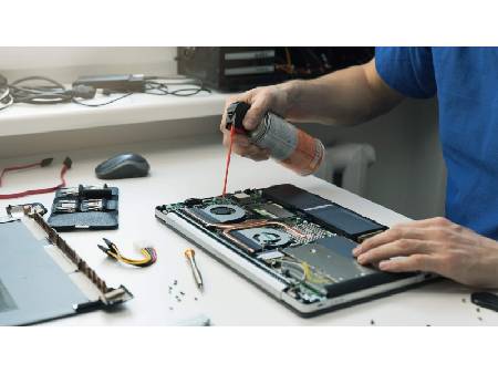 PC és laptop tisztítás otthon: szabadulj meg a portól egyszerűen