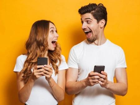 Nejlepší mobilní telefony do 10 000 Kč