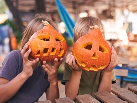 Tökfaragás Halloweenre: minták és útmutató