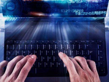 Laptop gyorsítása: praktikus tippek Windowsra és Macre