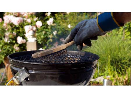 Grill ráégett maradékok nélkül