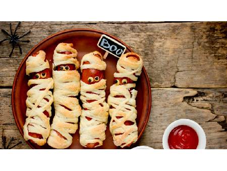 Vendégváró ételek Halloweenre: 15+ boszorkányujj, muffin és más recept