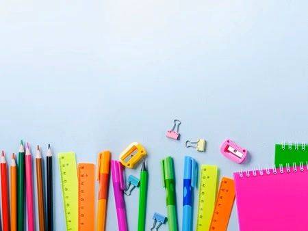 Back to School: Checklist de rechizite și echipamente pentru școală