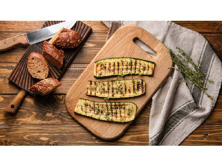 Grillezett cukkini: Egyszerű recept egy egészséges finomsághoz
