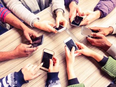 Cele mai bune telefoane mobile sub 1000 lei
