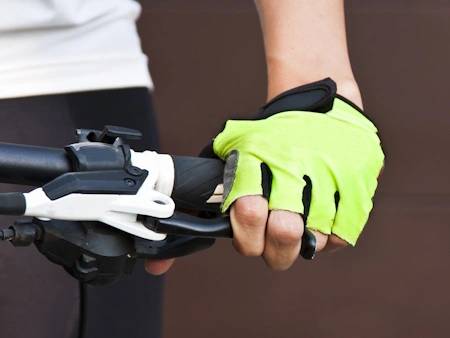Jak vybrat cyklistické rukavice?