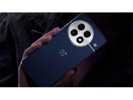 Nyers erő és profi kamerák – megérkezett a OnePlus 13