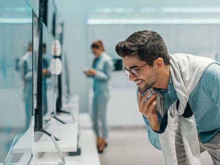 QLED vs. OLED (LCD, NanoCell, Mini LED): Ce televizor e mai bun?