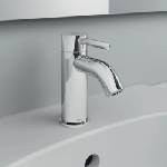 Ideal Standard Смесител за умивалник Ideal Standard Ceraline с метален изскачащ клапан, гланциран хром (BC193AA)