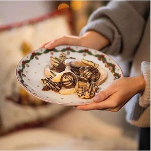 Villeroy & Boch Купа за Коледа от порцелан Toy's Fantasy (14.8332.3615)