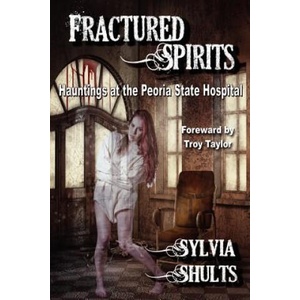 Fractured Spirits | Sylvia Shults (ISBN: 9780984893119)