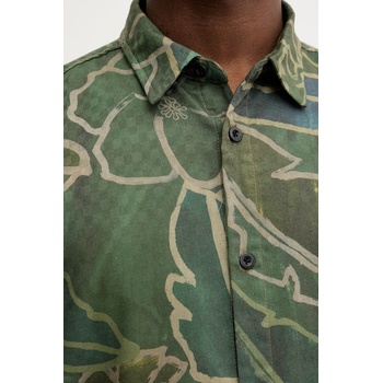 Desigual Риза Desigual BANGKOK в зелено със стандартна кройка с класическа яка 25WMCW29 (25WMCW29)