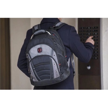 Image 1 of Wenger Synergy 16 (600635)