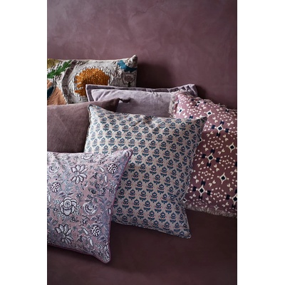 Madam Stoltz Декоративна възглавница Madam Stoltz Suzani 90 x 50 cm (224.2008)