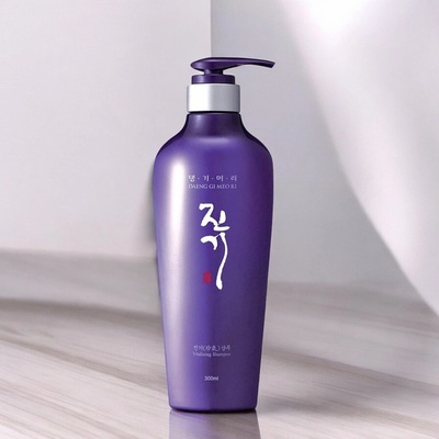 Daeng Gi Meo Ri Vitalizing Shampoo 300 ml