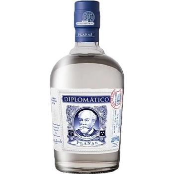 Diplomático Planas - ром 700ml