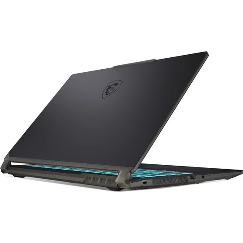 MSI Cyborg 15 - pohľad zozadu