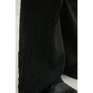 Heliot emil панталон с разкроен крачол мъжки от памук с еластан (ss25.m.10.188.blk01)