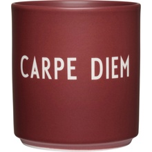 DESIGN LETTERS Porcelánový hrnček Carpe Diem Burgundy 300 ml