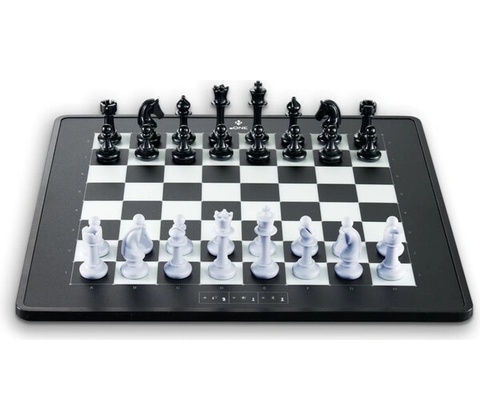 Chess Genius PRO / Šachový počítač