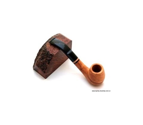 Prague pipe oliva