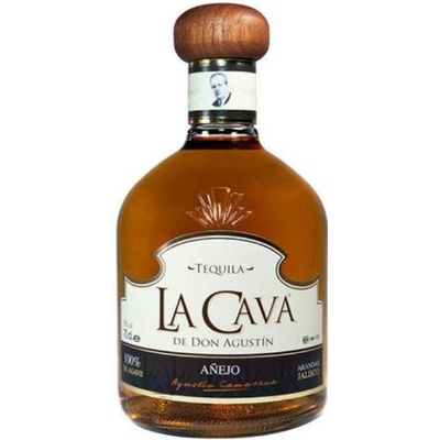 Don Agustín La Cava Anejo 38% 0,7 l (holá láhev)