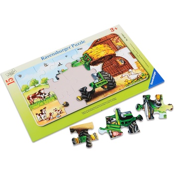 Ravensburger Пъзел Ravensburger от 15 части - Трактор във фермата (06044)