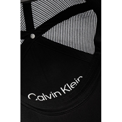 Calvin Klein Шапка с козирка Calvin Klein в черно с изчистен дизайн K50K513015 (K50K513015)