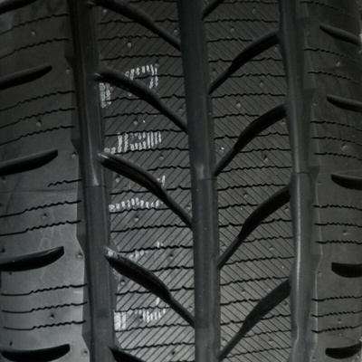 Yokohama W.Drive WY01 205/75 R16 110/108R
