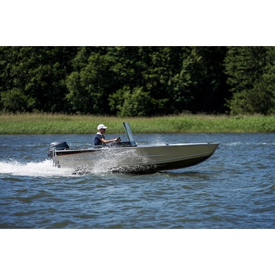 Buster XSr 4,18 m + YAMAHA F20 GEPL