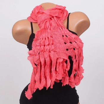 Image 1 of Плетен шал в цвят розов корал с ресни