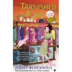 Tarnished and Torn | Juliet Blackwell (ISBN: 9780451240095)