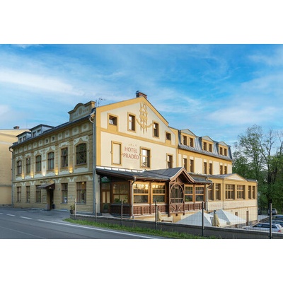 Neomezený wellness pobyt pro dva s polopenzí a párovou relaxační procedurou v Hotelu a Penzionu Thamm na 2 noci