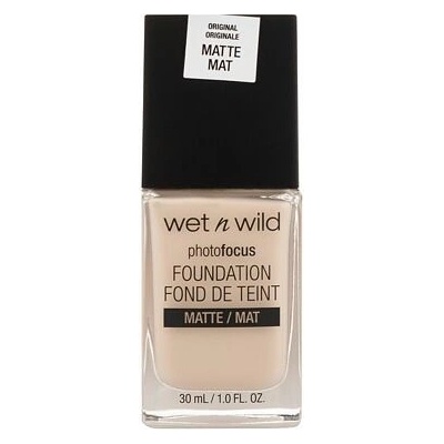 Wet n Wild Photo Focus zmatňujúci fluidný make-up Soft Ivory 30 ml