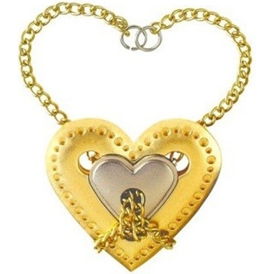 Heart Huzzle Hanayama