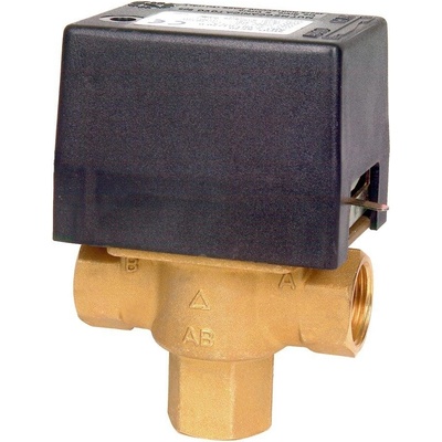 Vágner pool Elektrický trojcestný ventil. Připojení 1“ in 230 V