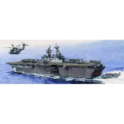 Trumpeter USS LHD-7 Iwo Jima 1:350