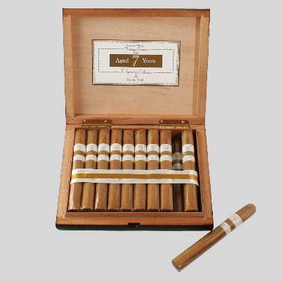Rocky Patel Vintage 1999 Toro 1/20