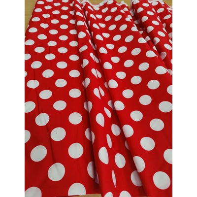 Bodka červená š.150cm