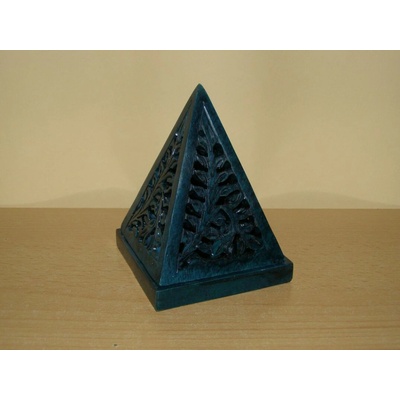 Svícen - mastek - pyramida - kvm5