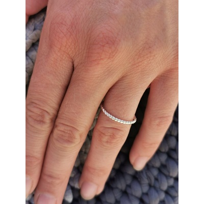 Модерен дамски сребърен пръстен (ДСП 2)