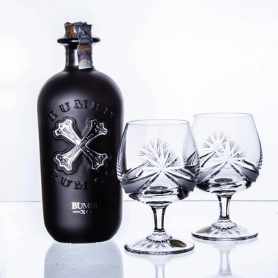 BOHEMIA CRYSTAL Luxusní dárková sada rumu Bumbu XO 0,7 l + 2 broušené křišťálové sklenice brus Mašle 250 ml
