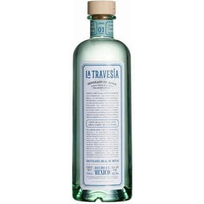 La Travesia 42,5% 0,7 l (holá láhev)