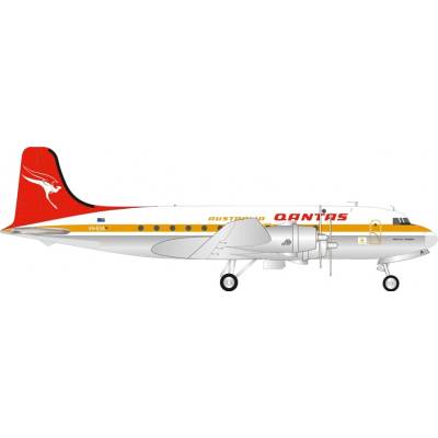 Herpa DC-4 Qantas Airways 1970s Colors Named Pacific Trader 1:200