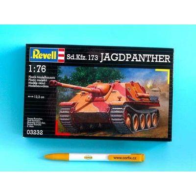 Revell Plastic ModelKit tank 03232 Jagdpanther 1:76